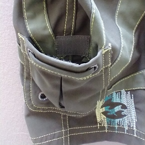 Women's Size 1 (XS) Billabong green Board Shorts - Picture 8 of 9